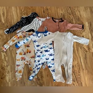 Bundle: 6-9M Baby Sleepers